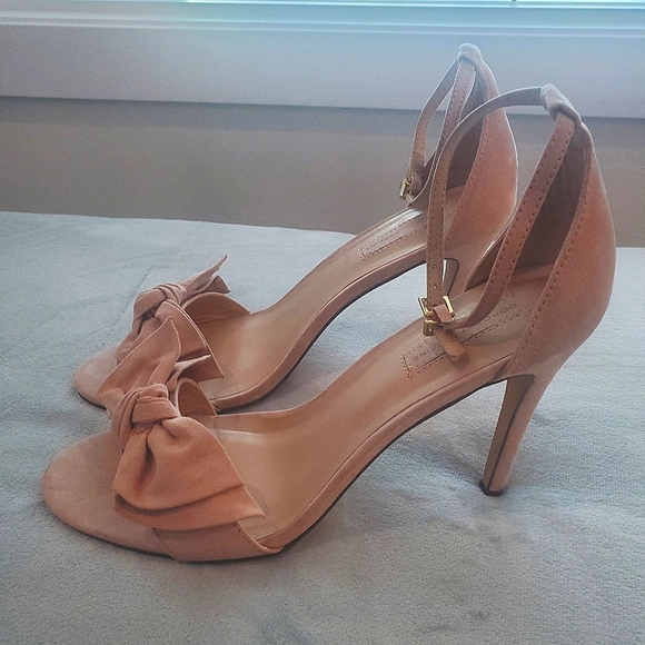 Nude bow heels - Picture 3 of 6